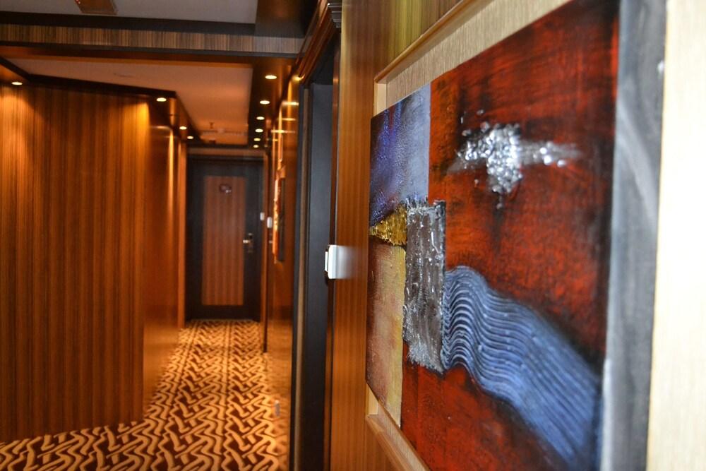Hotel Strand Hotel 3*