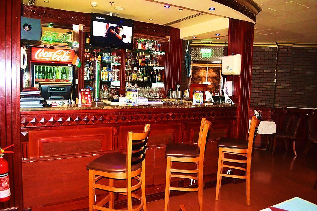 Strand Hotel
