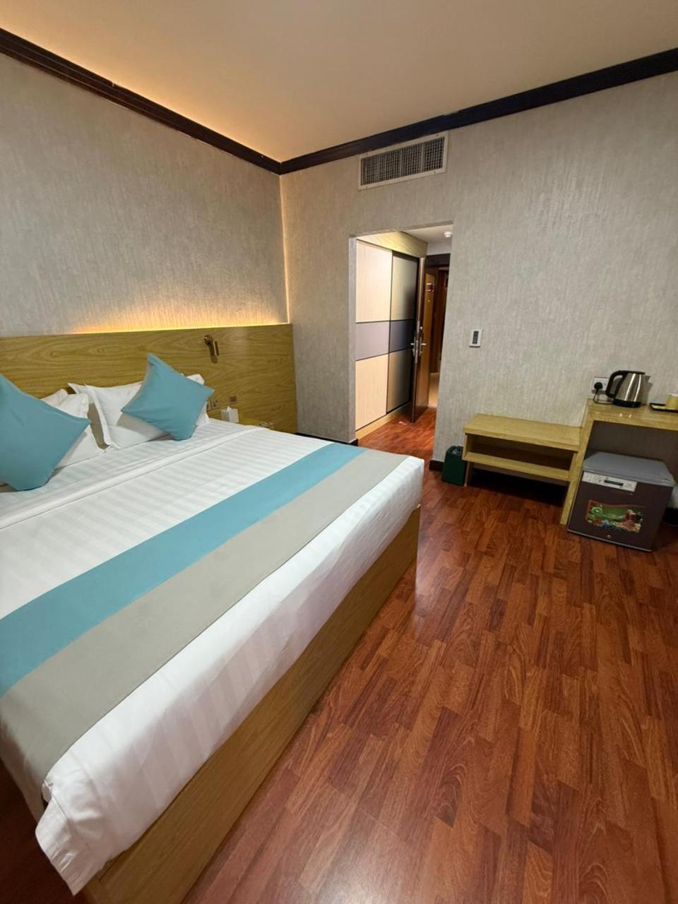 Hotel Strand Hotel 3*